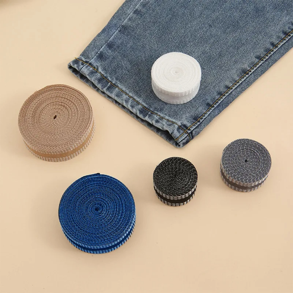 Cinta adhesiva para planchar pantalones – Vista adicional – Disponible en NQLN Store Venezuela
