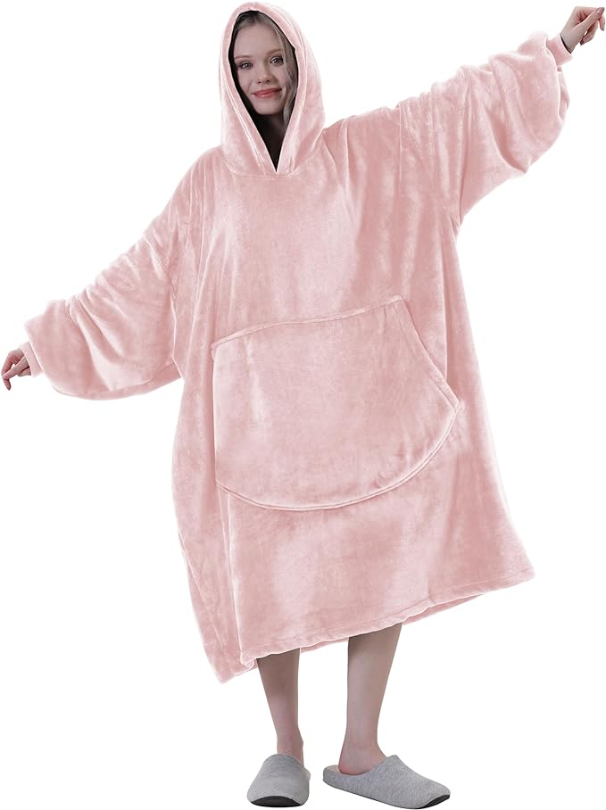 Manta de frio con capucha y bolsillo TALLA UNICA