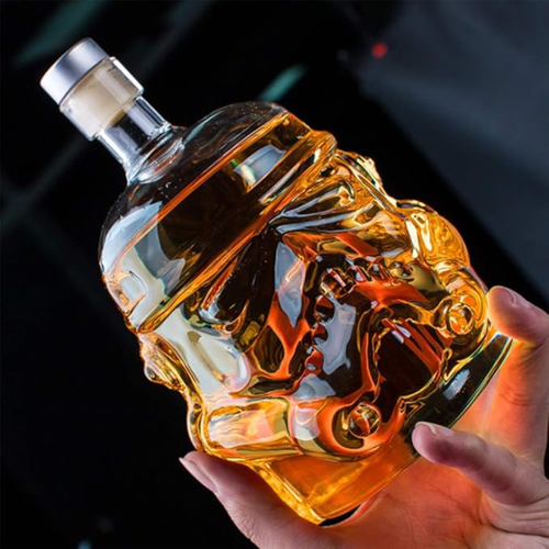 Botella decantadora de whisky de stormtrooper
