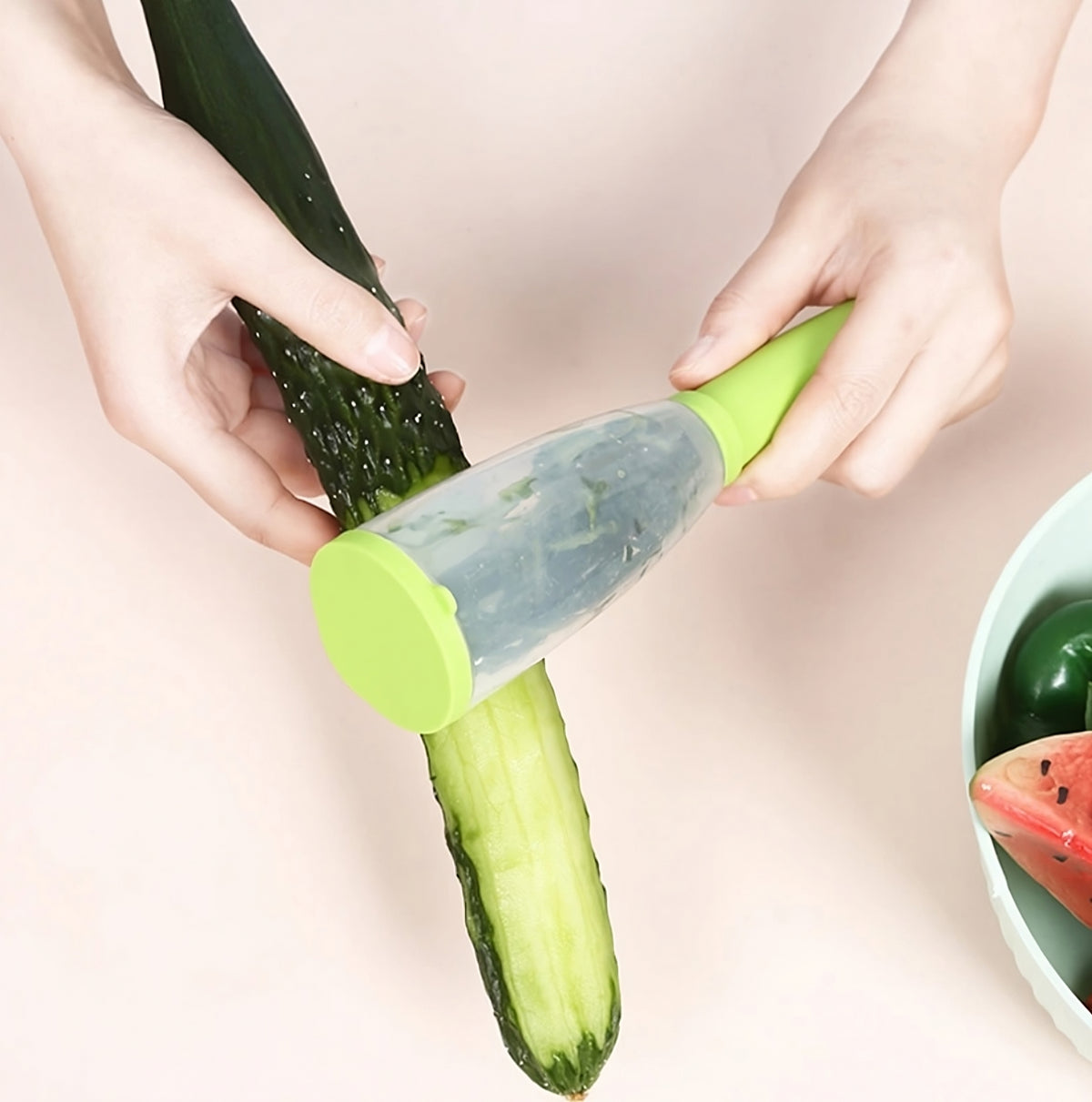 Pelador con barril para pelar verduras y frutas