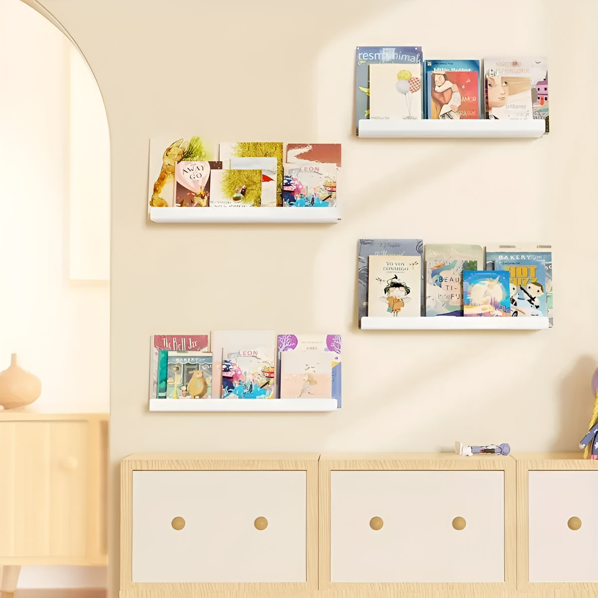 Estantes de acrílico (pack de 4) – Detalle y presentación – NQLN Store Venezuela