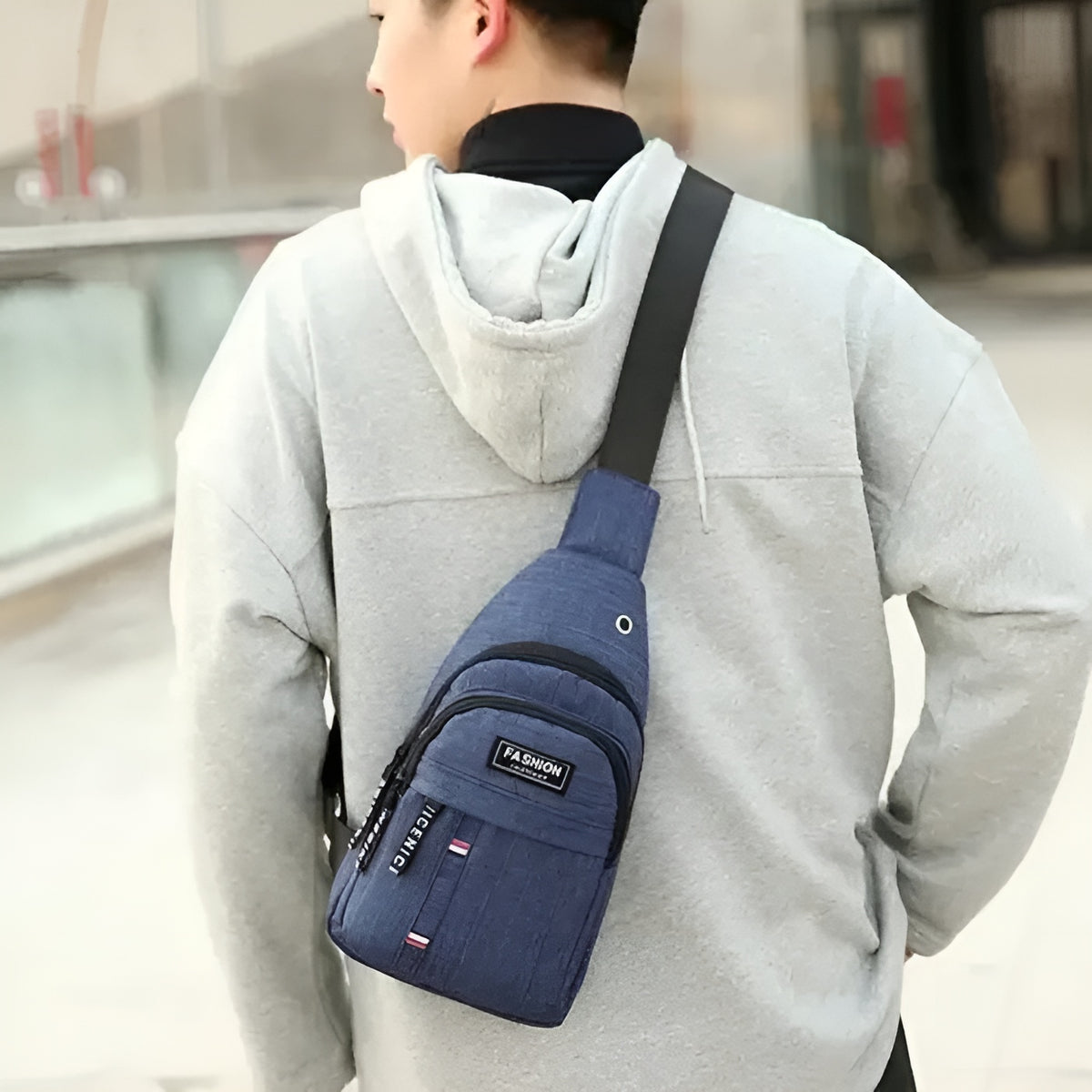 Bolso de Pecho Compacto y Resistente