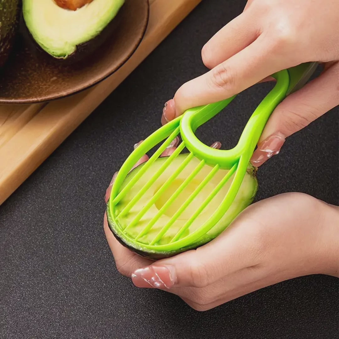 Cortador multifuncional de aguacate